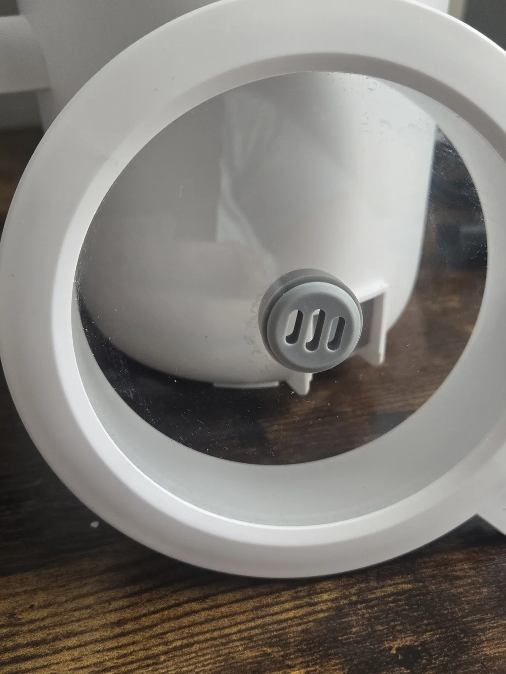 MilkMond Automatic Nut Milk Maker Machine 35 oz White NM-100 Soy Oat Almond Milk